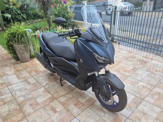 YAMAHA XMAX ABS 